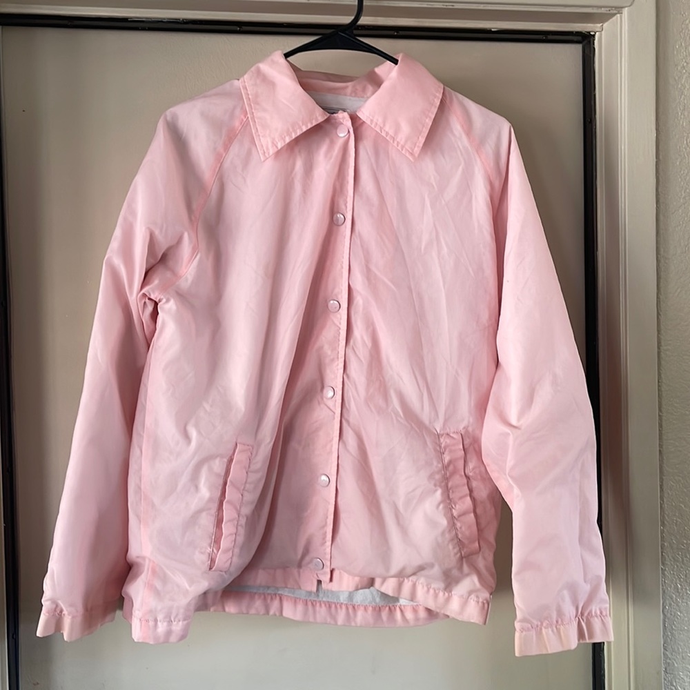 PINK WIND BREAKER COLLAR BUTTON DOWN